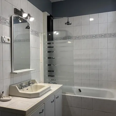 Charmant, Parfait Pour 2 Pers. - Emplacement - Fr-1-489-627 Дом отдыха Saint-Gerand-le-Puy